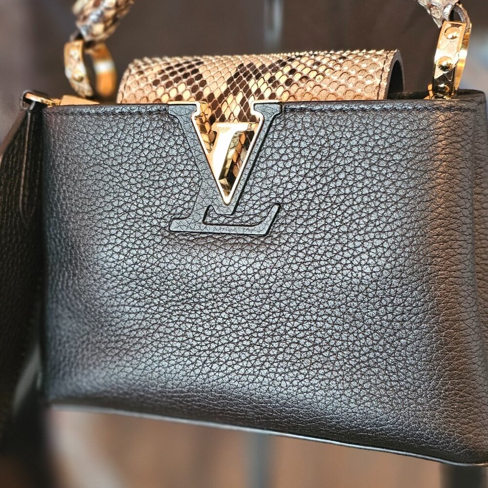 *SALE* Louis Vuitton Capucines Mini python trim